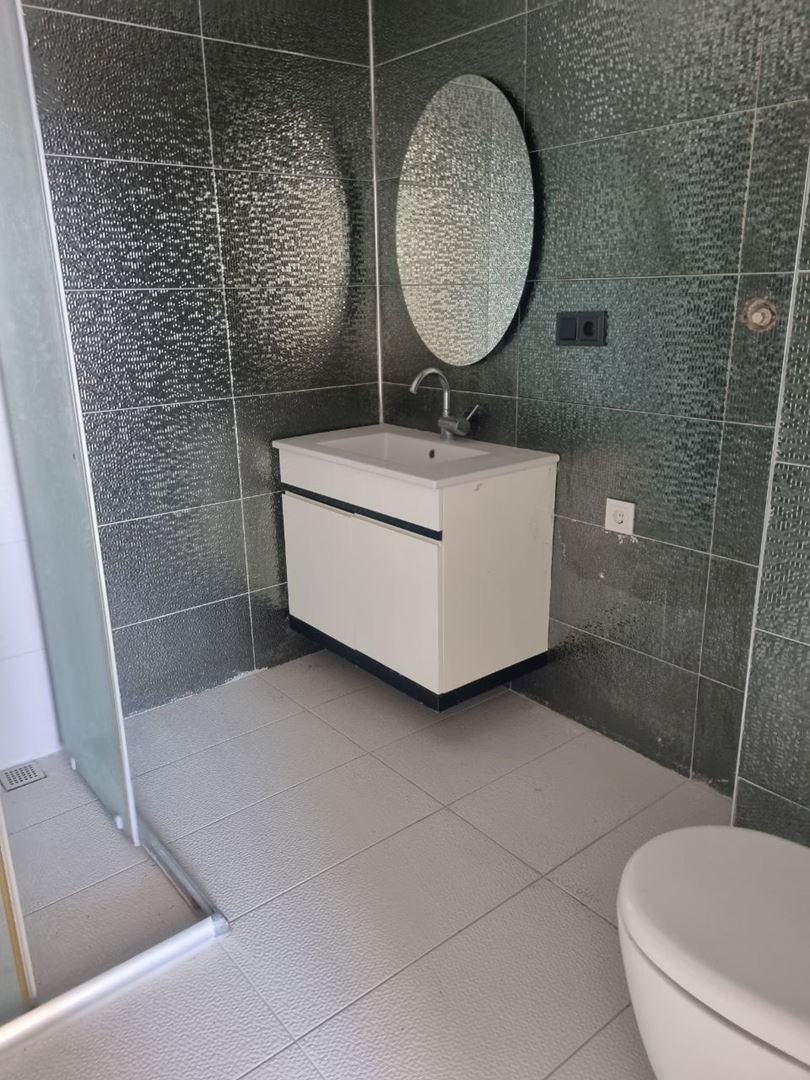  2+1 PENTHOUSE IN A FULL COMPLEX 300 M FROM THE SEA IN ALANYA KESTEL