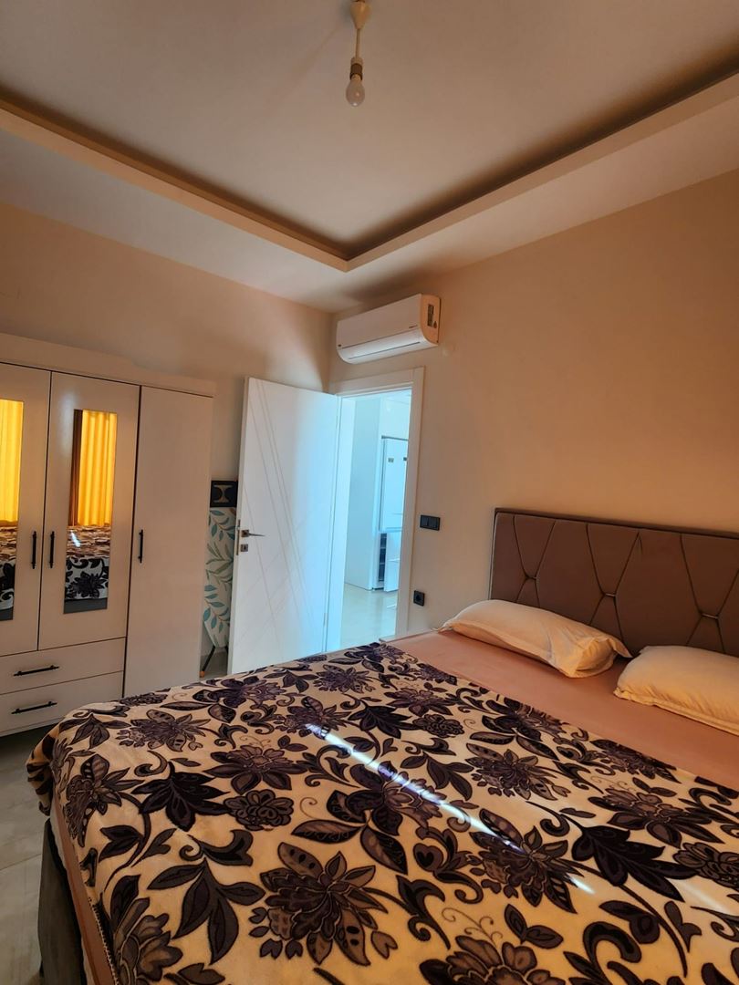 ALANYA MAHMUTLARDA DENİZ MANZARALI FULL EŞYALI 1+1 SATILIK DAİRE