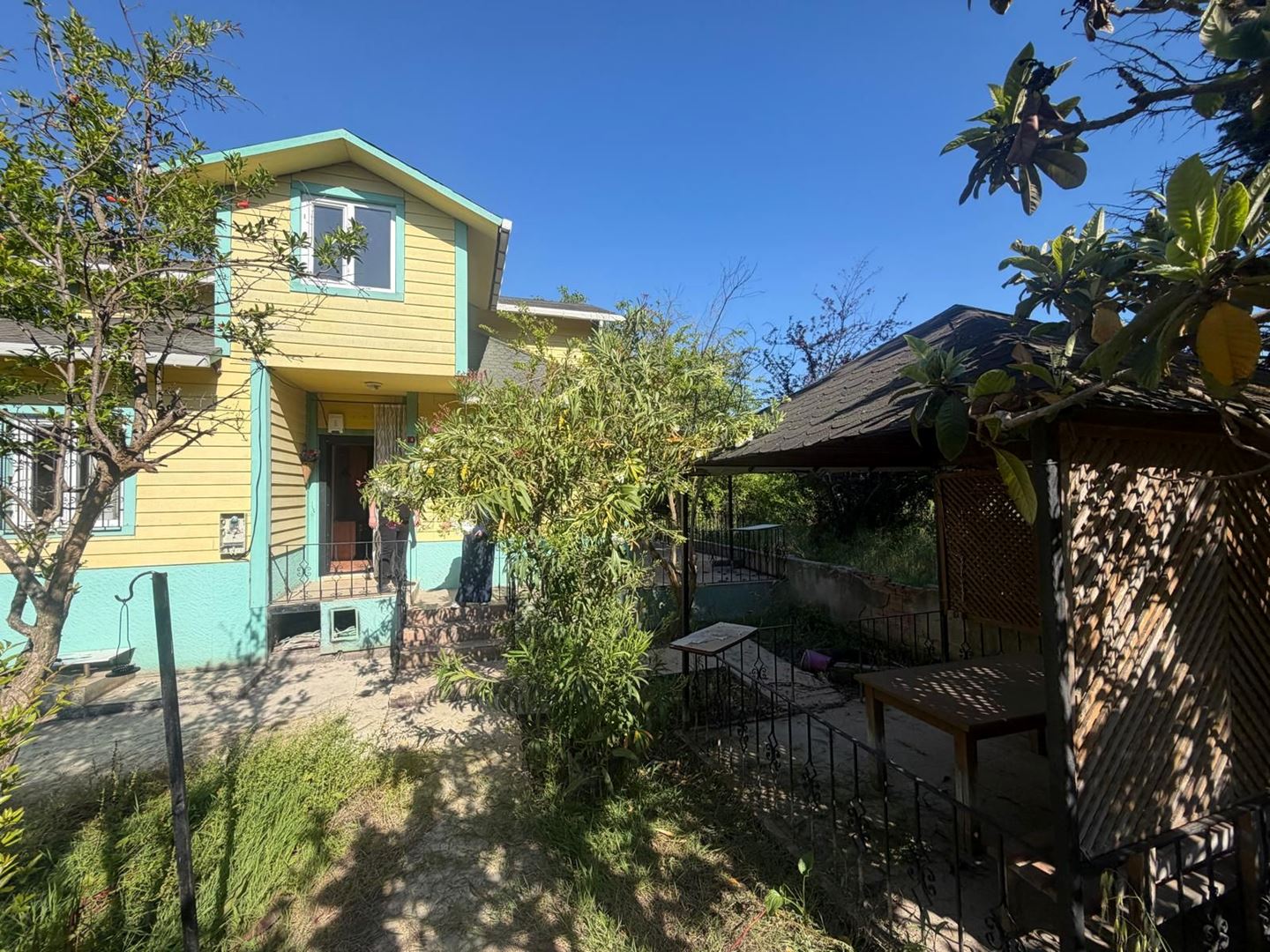 Property-photo