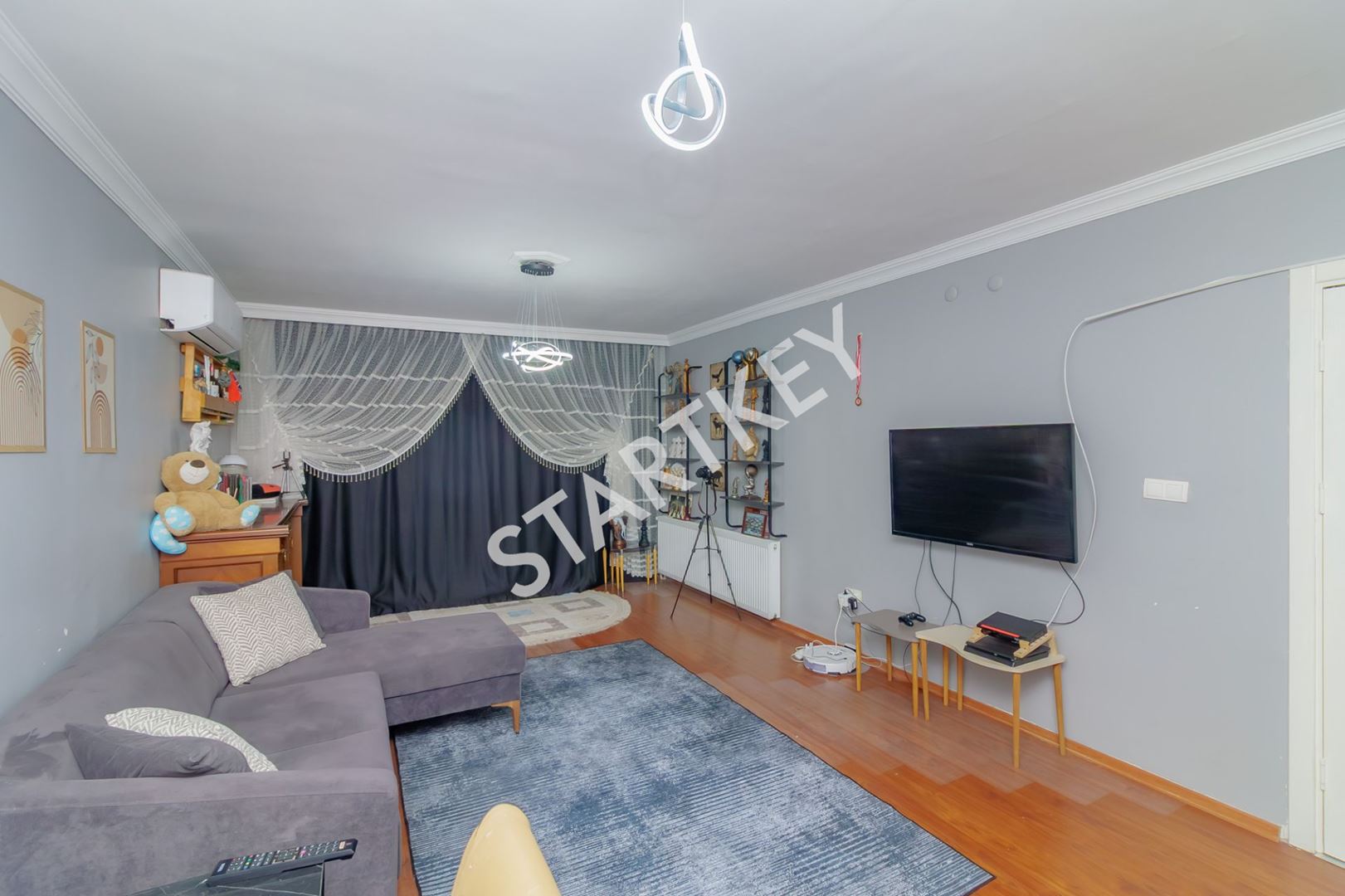 Property-photo