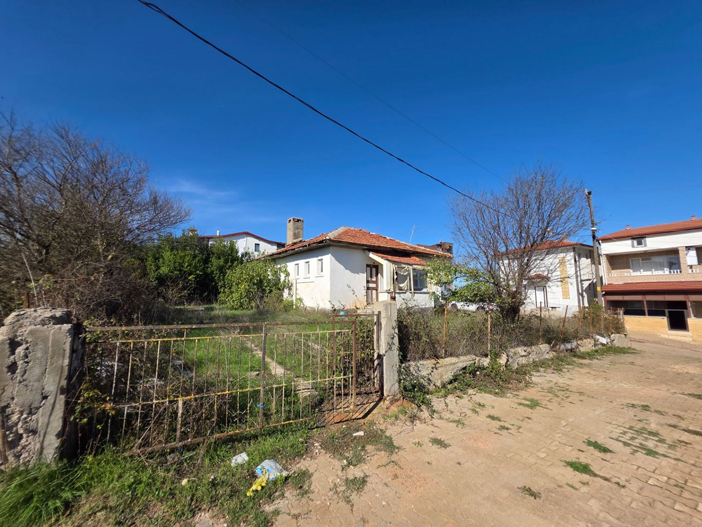 Property-photo