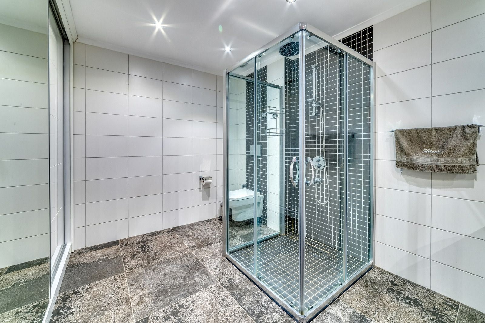 ULTRA-LUXURY FURNISHED 3+1 APARTMENT IN ALANYA CIKCILLI · 19 · Photos