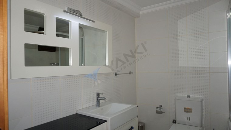 HÜRRİYET'TE HAVUZLU SİTEDE 3+1 KİRALIK DAİRE