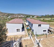 Urla Balıklıova Denize 300 metre Satılık 3+1 Villa