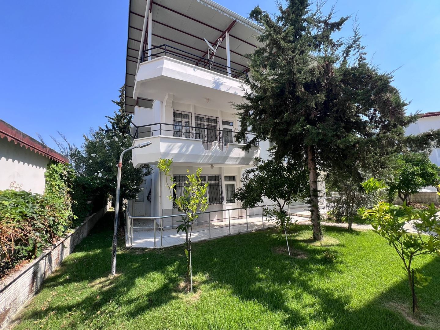 Property-photo