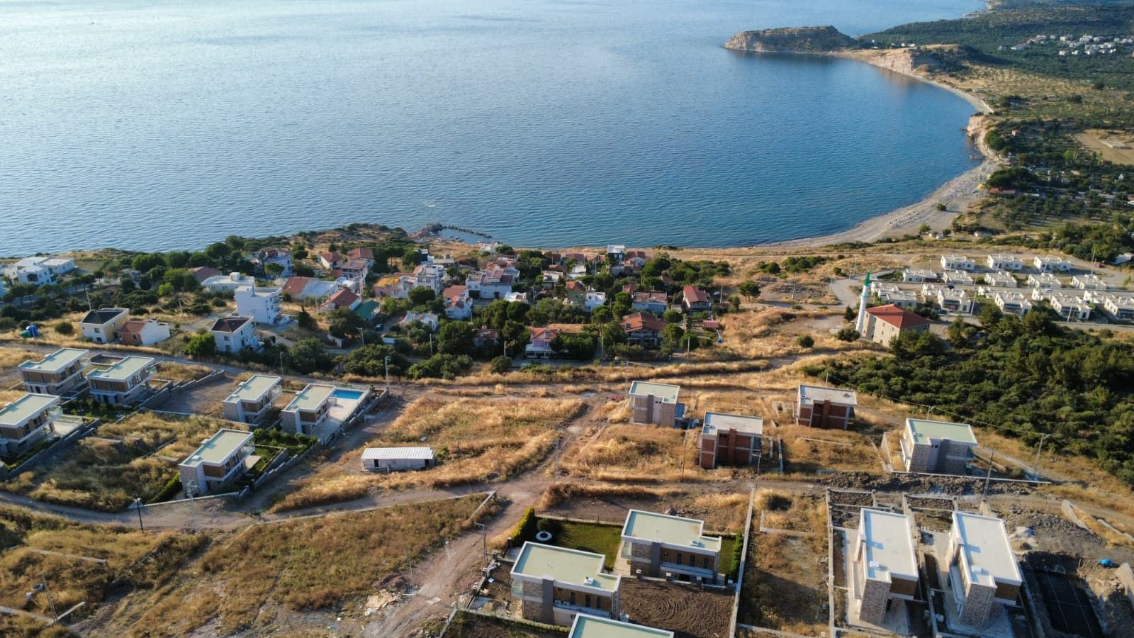 Babakale Akliman'da Panoramik Deniz Manzaralı | 548 m² | %10+%10 Villa İmarlı | Müstakil Tapulu — Çanakkale gayrimenkul ilan…