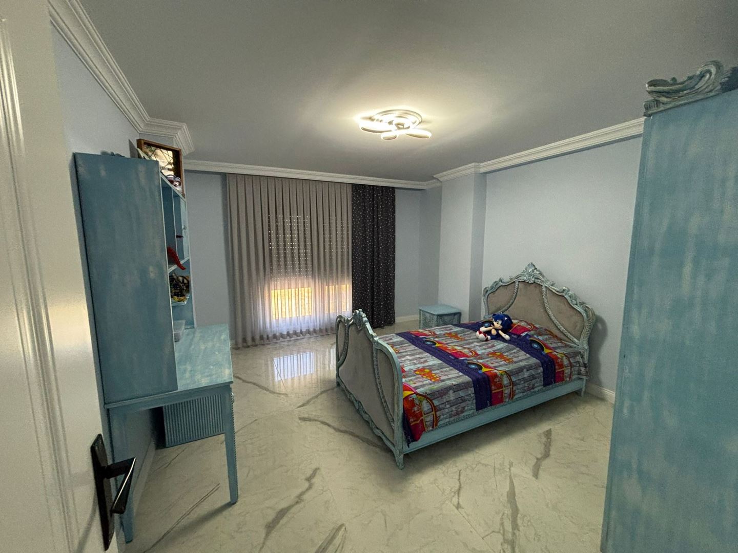 Property-photo