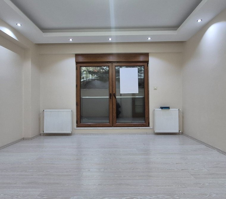 Üsküdar Ferah Mah Yüksek Giriş Panjurlu 2+1 Kiralık Daire Enta Emlak