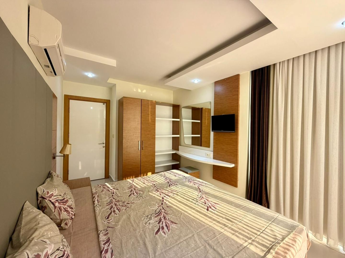 Property-photo