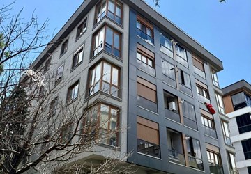 BAKIRKÖY KARTALTEPE İNCİRLİ METROBÜSE YAKIN KİRALIK 3+1 DAİRE