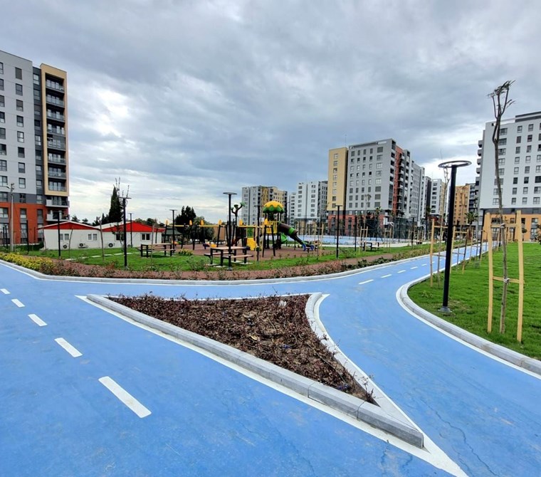 POYRAZ'DAN SURYAPI'DA 94M2 1.KAT EŞYALI KİRALIK DAİRE