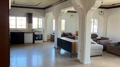 LEFKOŞA ORTAKÖYDE KİRALIK 2.KAT FULLEŞYALI 180 m² BÜYÜK GENİŞ BALKONLU 3+1 DAİRE £650'DAN