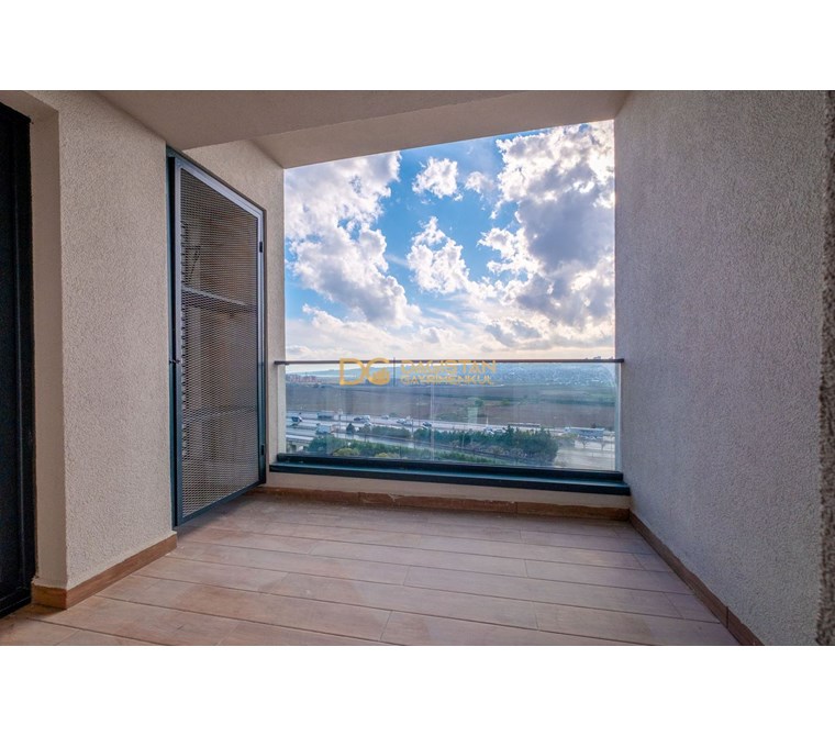 ISPARTAKULE'DE LÜKS SİTE İÇERİSİNDE SATILIK 3+1 DAİRE