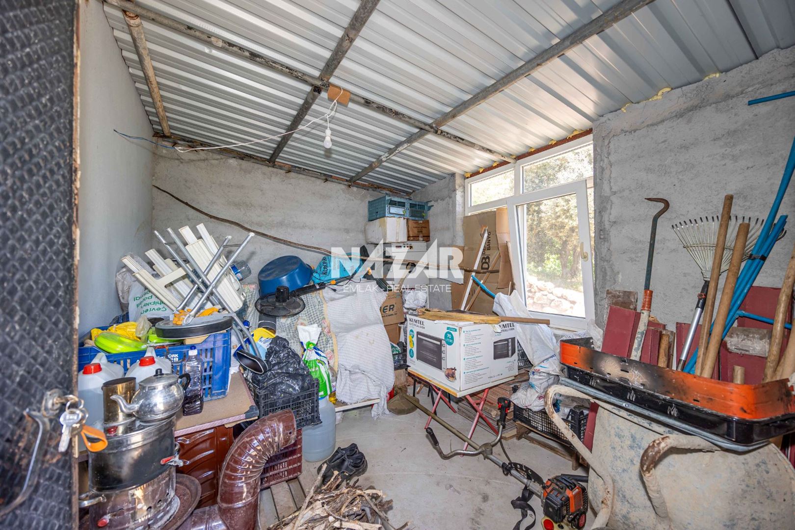 Property-photo