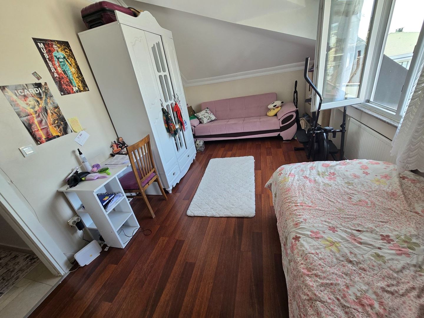 Property-photo