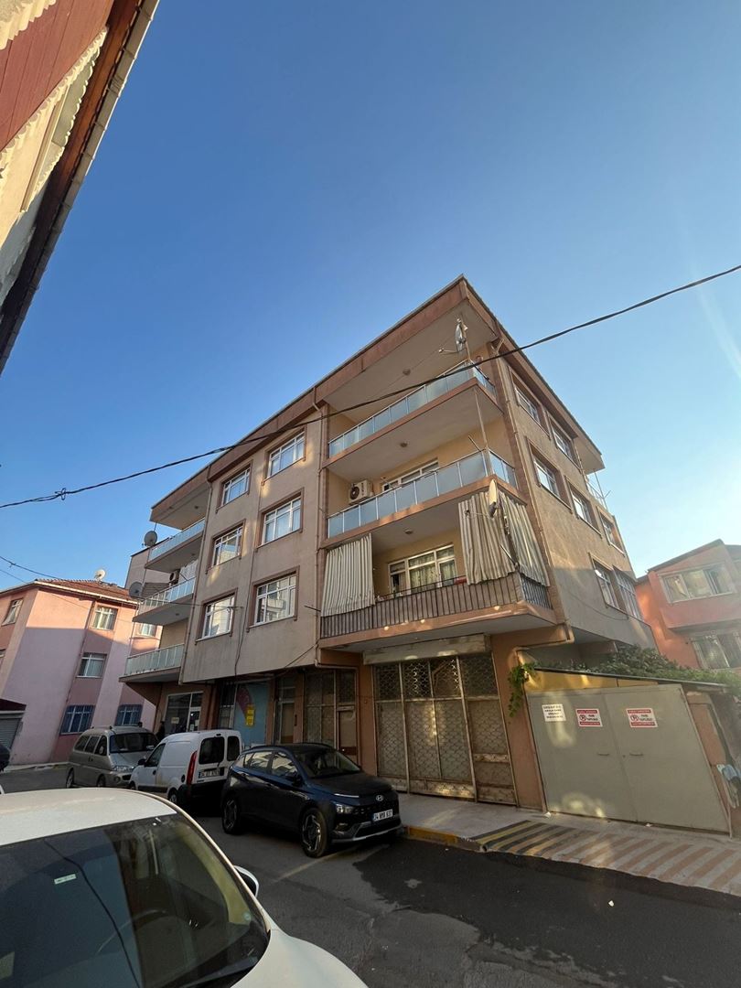ŞENER GYD'DEN KAYNARCA'DA FERAH YENİLENMİŞ 2+1 DAİRE