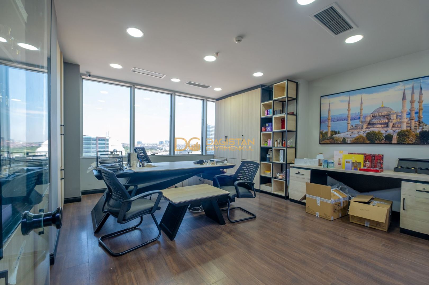 Property-photo