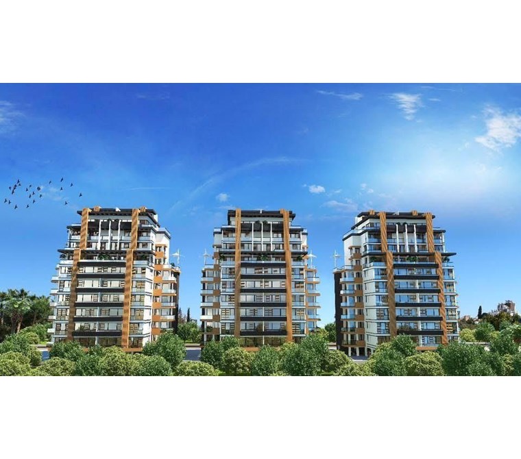 Girne Merkezde satılık türk malı daire deniz ve dağ manzaralı