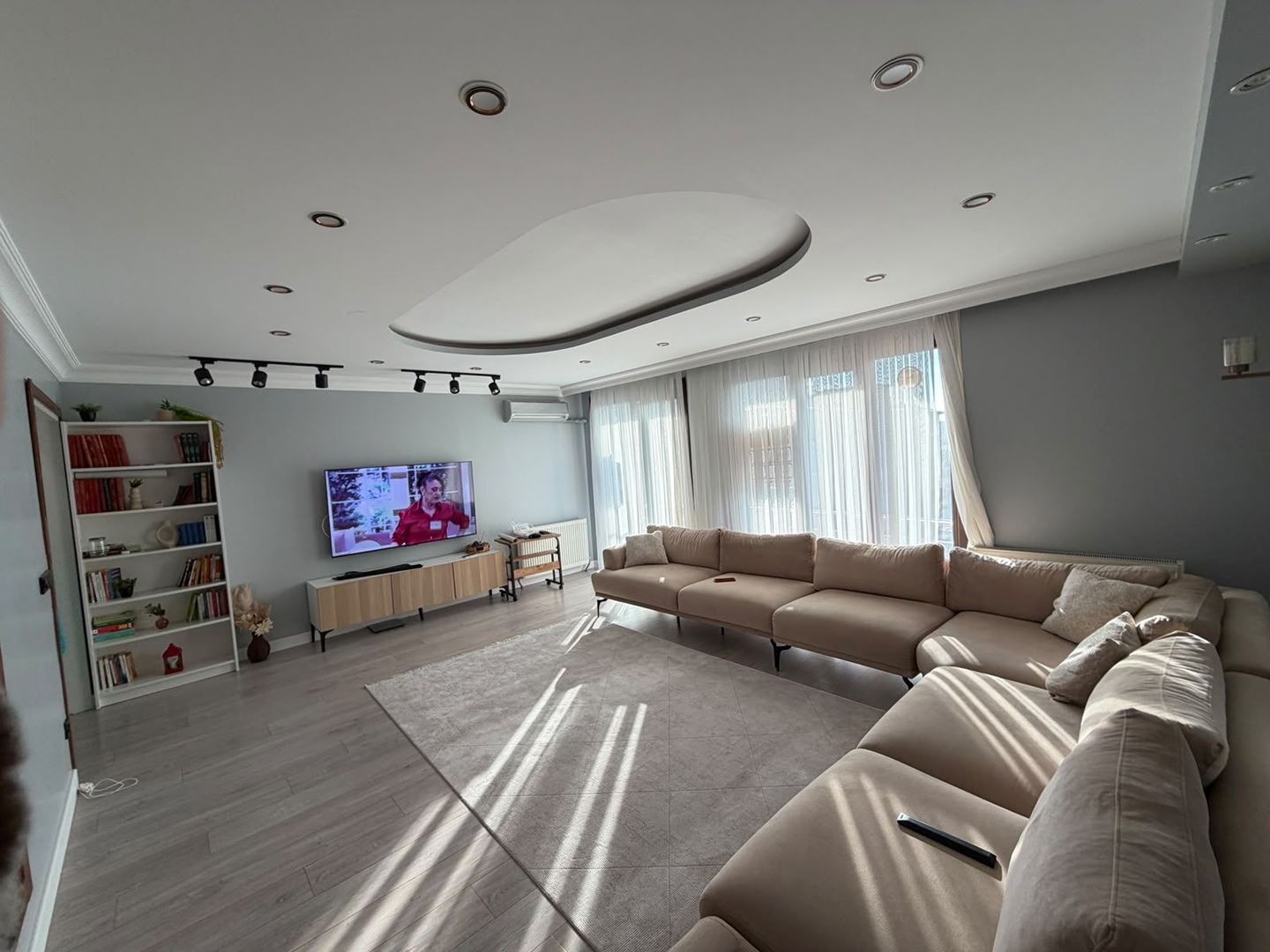 Property-photo