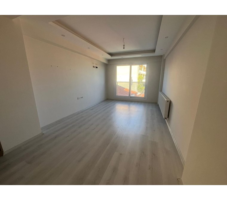EMEK MAHALLESİNDE DOĞALGAZLI 3+1 KİRALIK DAİRE