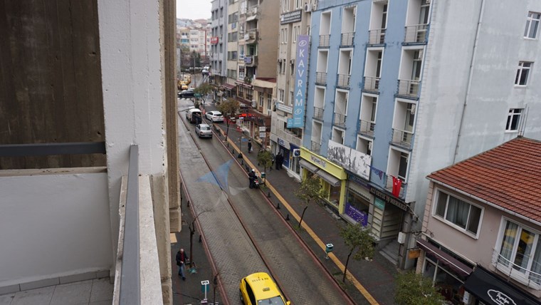 TEKİRDAĞ, HÜSEYİN PEHLİVAN CADDESİNDE 3+1 KİRALIK DAİRE