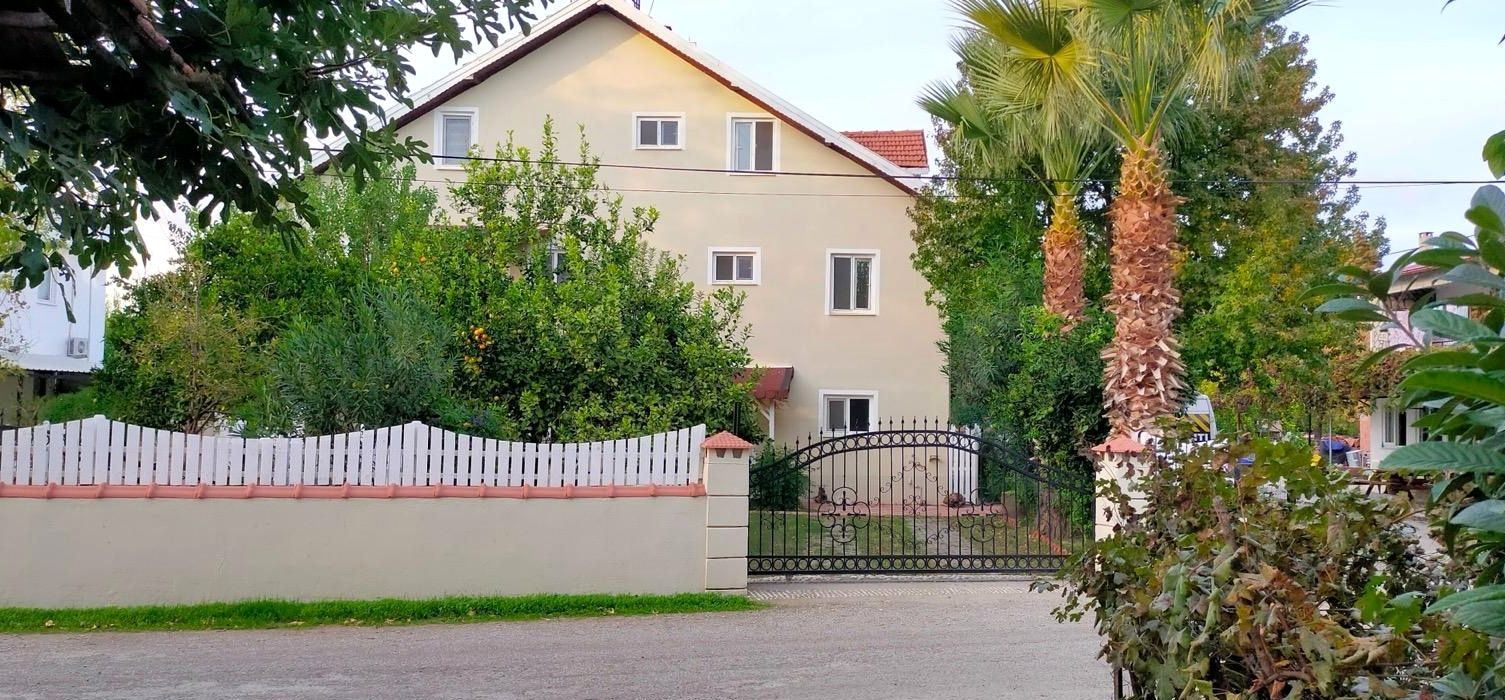 Property-photo