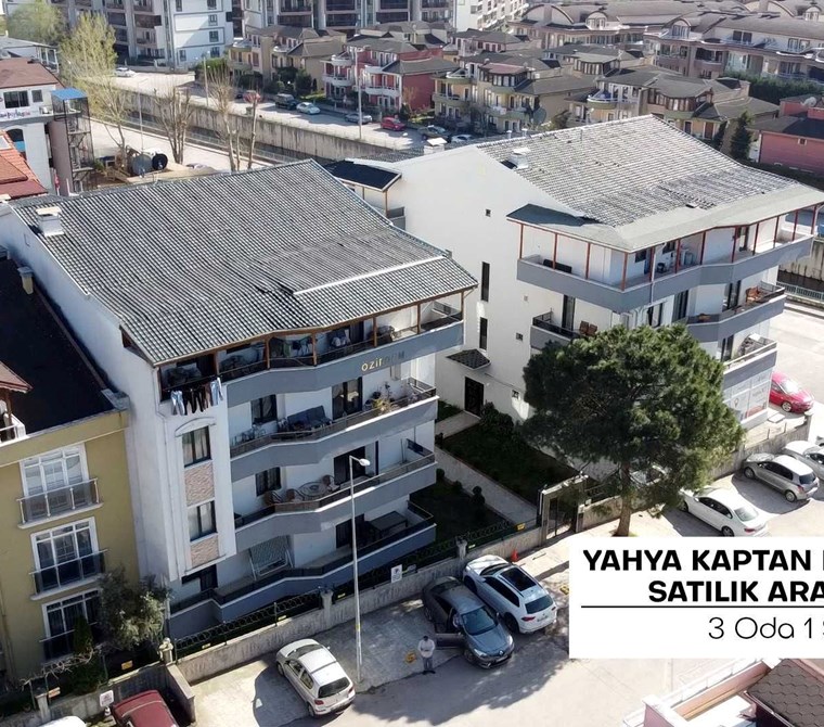 YAHYA KAPTANA KOMŞU TRAMVAYA YAKIN SİTE İÇİ SATILIK ARA KAT DAİRE