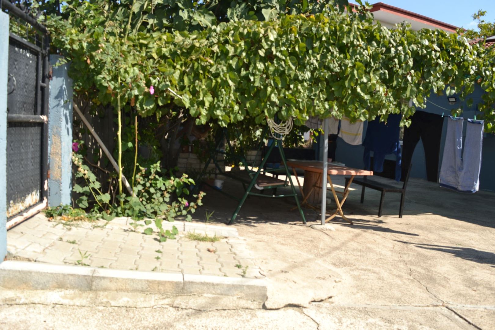 Property-photo