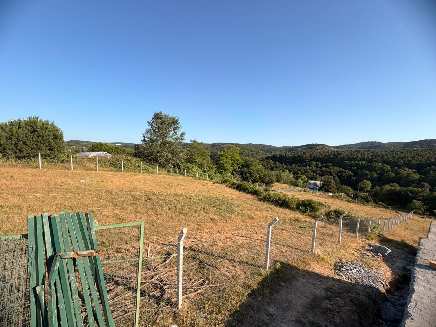 Property-photo