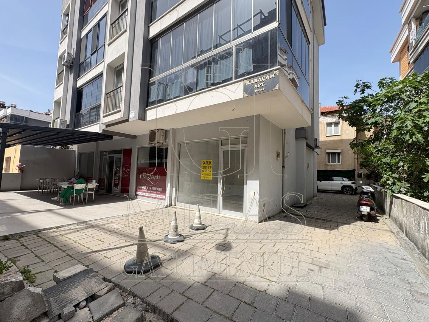Property-photo