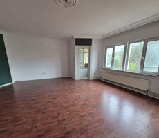 SARIYER YENİ UYUM SİTESİ'NDE BAKIMLI SATILIK ÇATI DUBLEKSİ