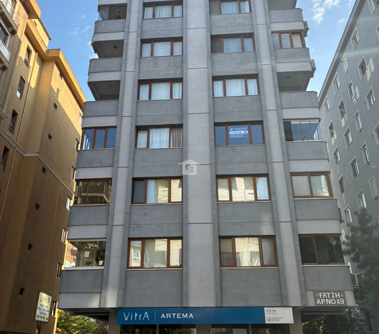 Sahrayıcedid'te Net 105 m2 Boş Kiralık Daire