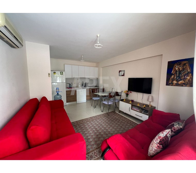 Antalya Konyaaltı Liman Satılık 1+1 Daire Eşyalı - Denize Yakın -