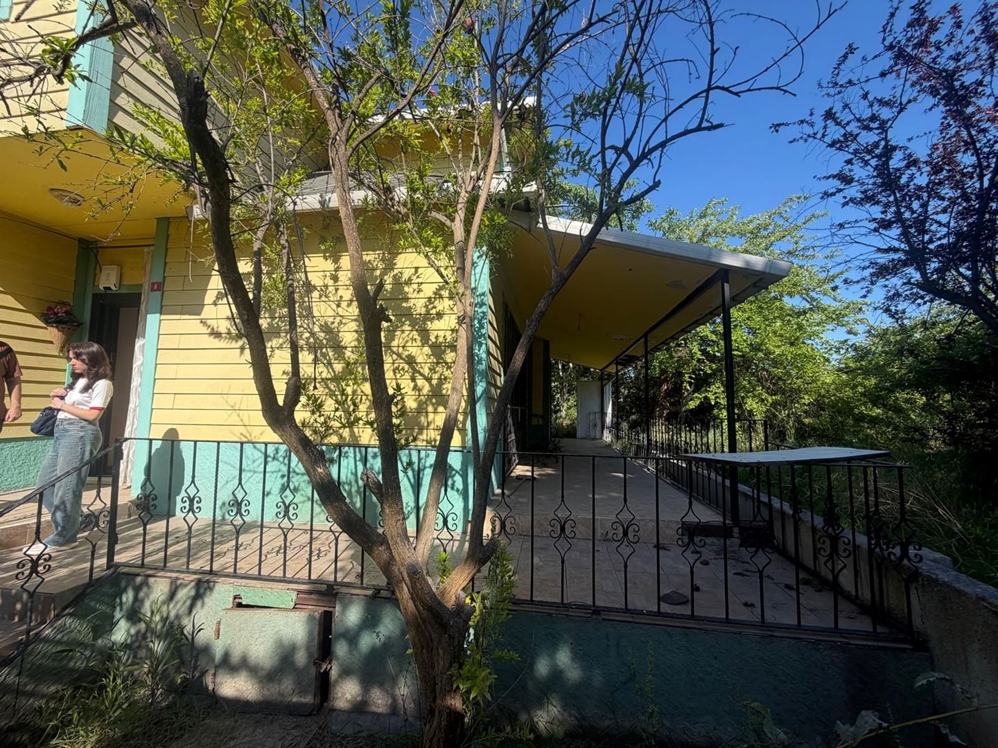Property-photo