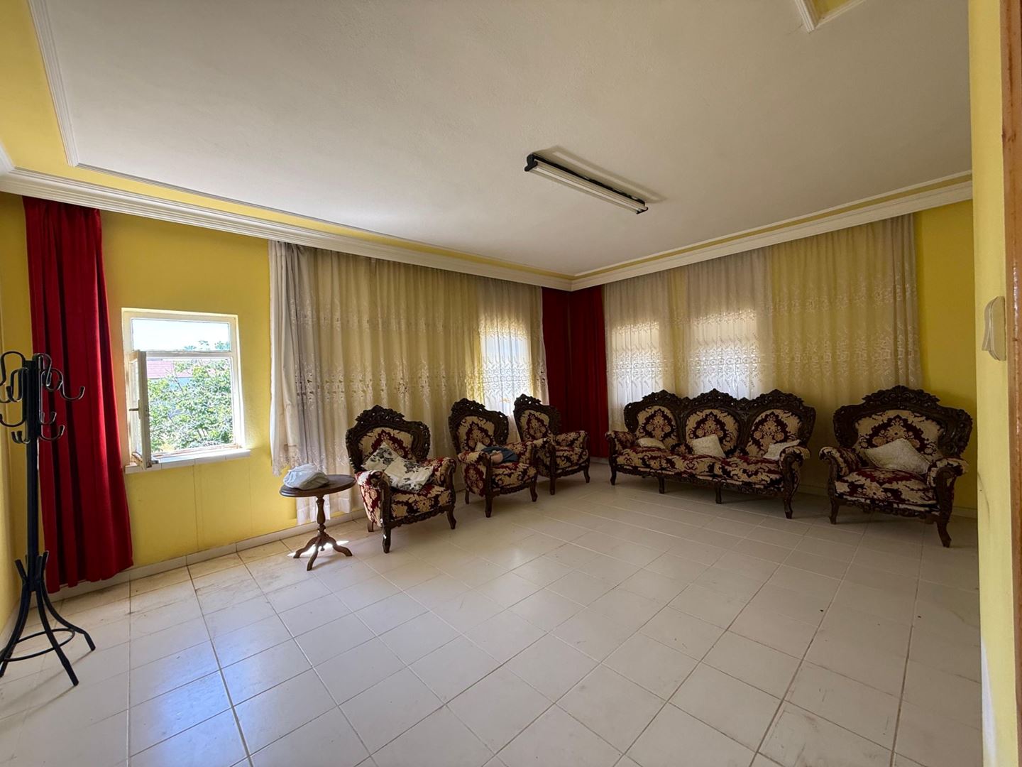 Property-photo