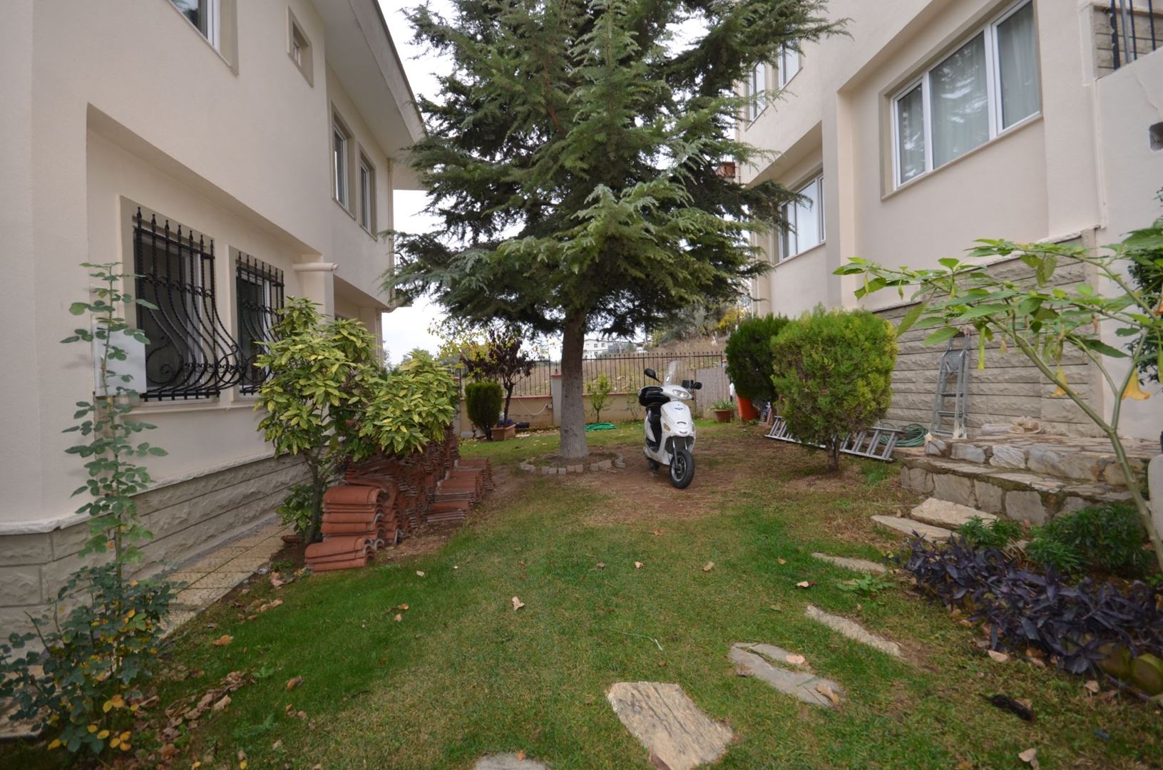 Property-photo