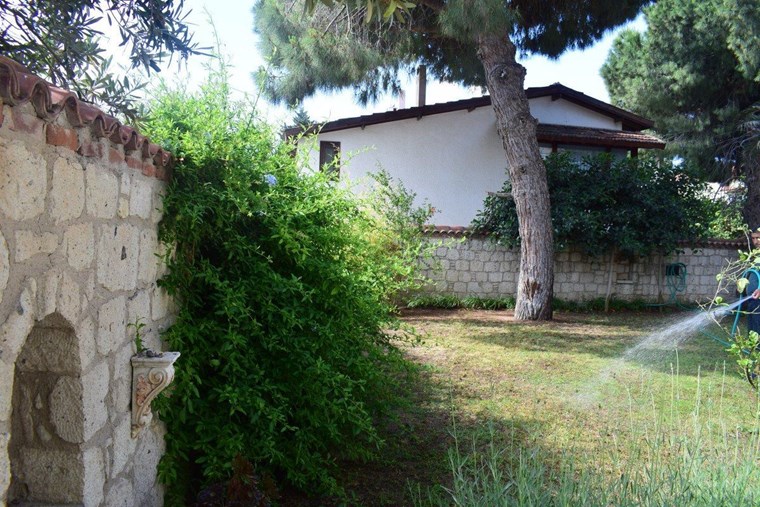TERAKAMON İzmir Çeşme Alaçatı Satılık Taş Ev Villa / 9.000.000 TL/ 2+1