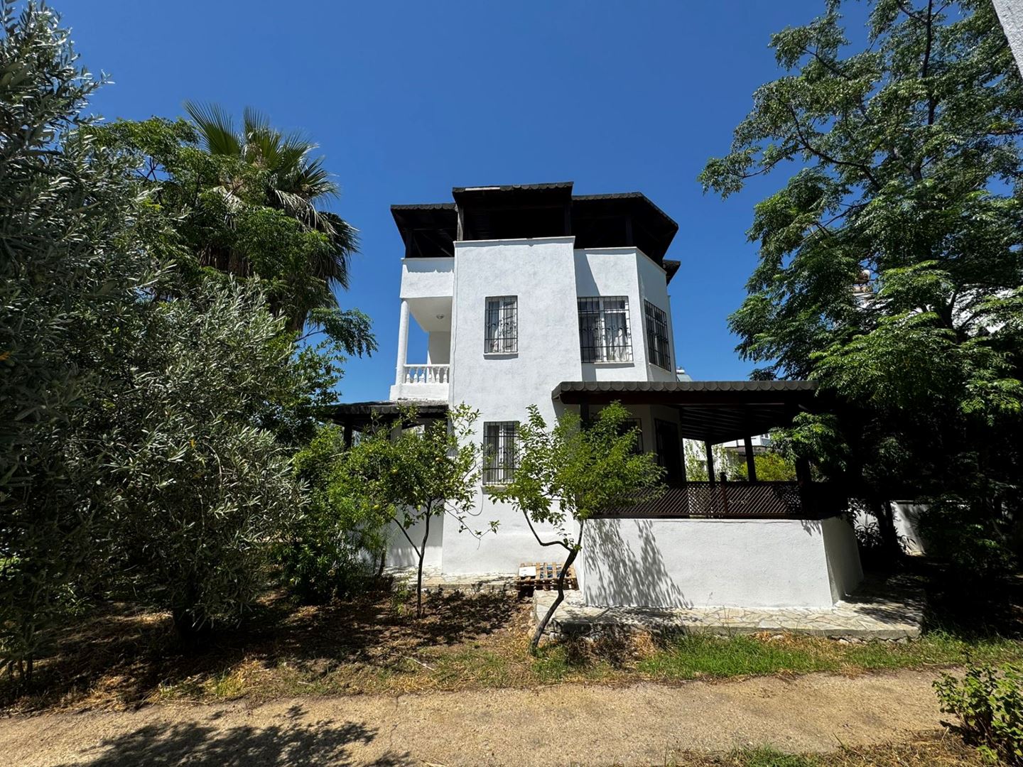 Property-photo