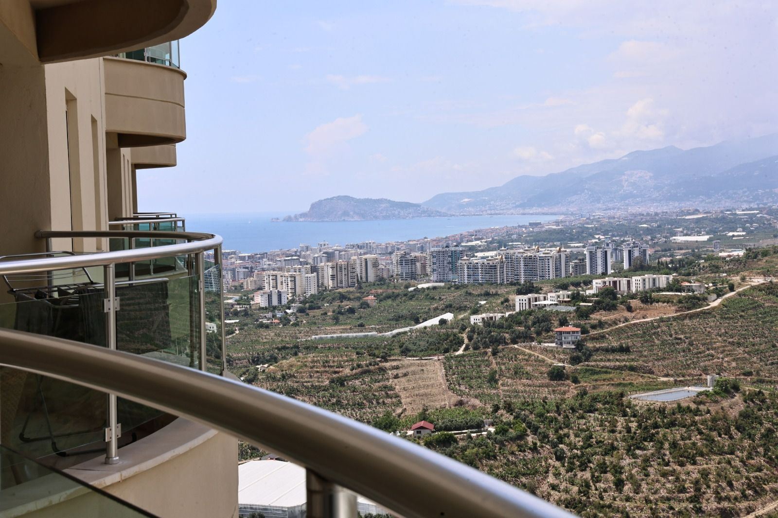 ALANYA KARGICAKTA DENİZ VE DOĞA MANZARALI MUHTEŞEM KOMPLEKS 2+1 DAİRE