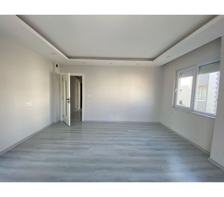 POYRAZ'DAN TRAMVAYA ÇOK YAKIN 2+1 SIFIR FERAH DAİRE***