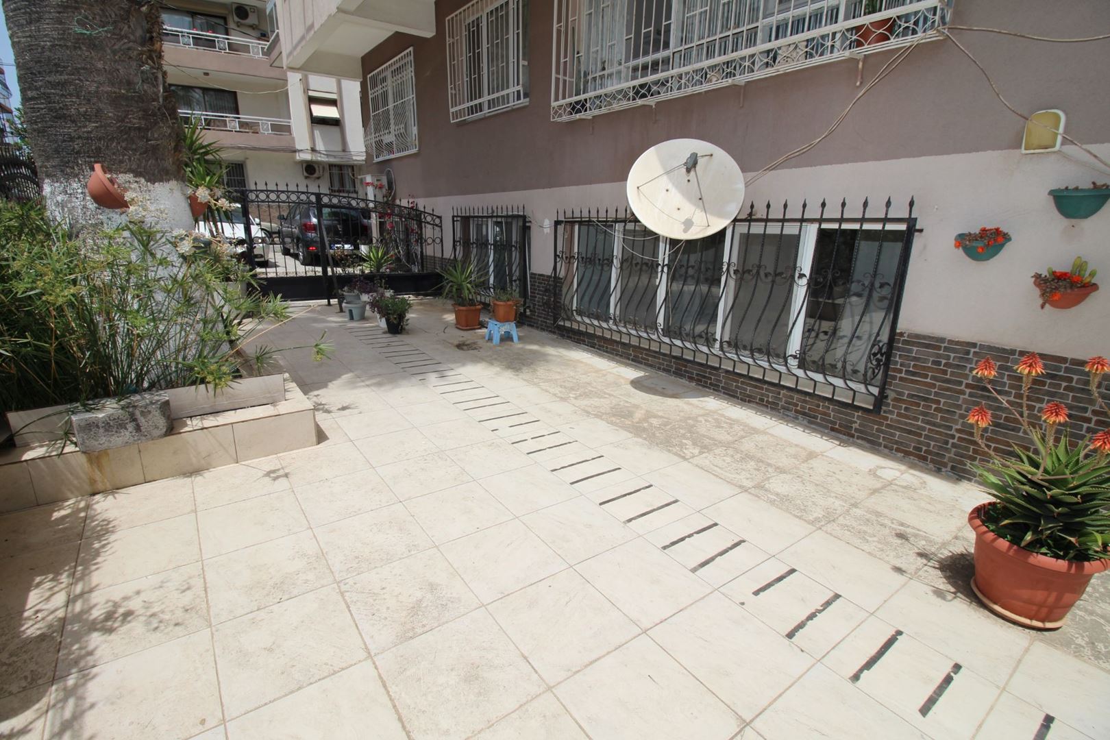 Property-photo