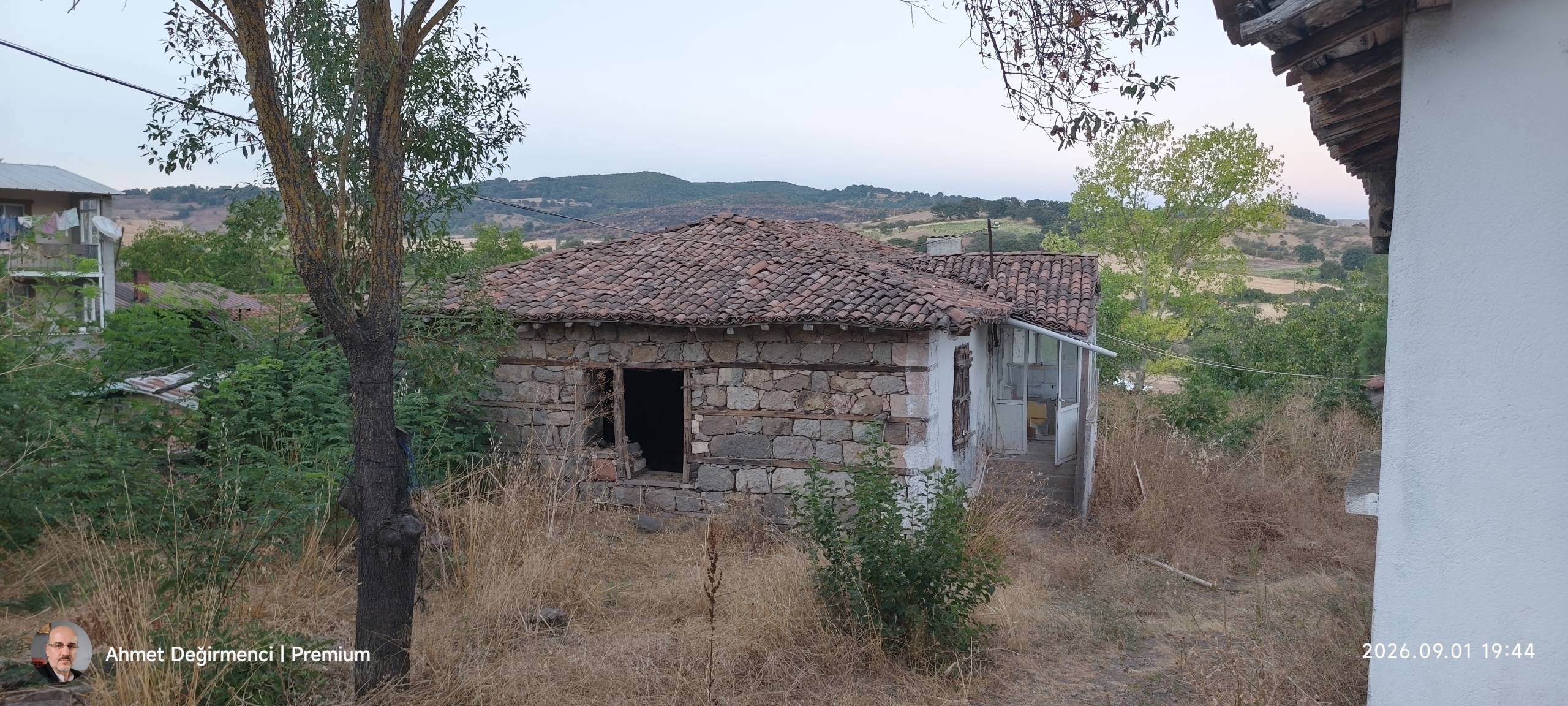 Property-photo