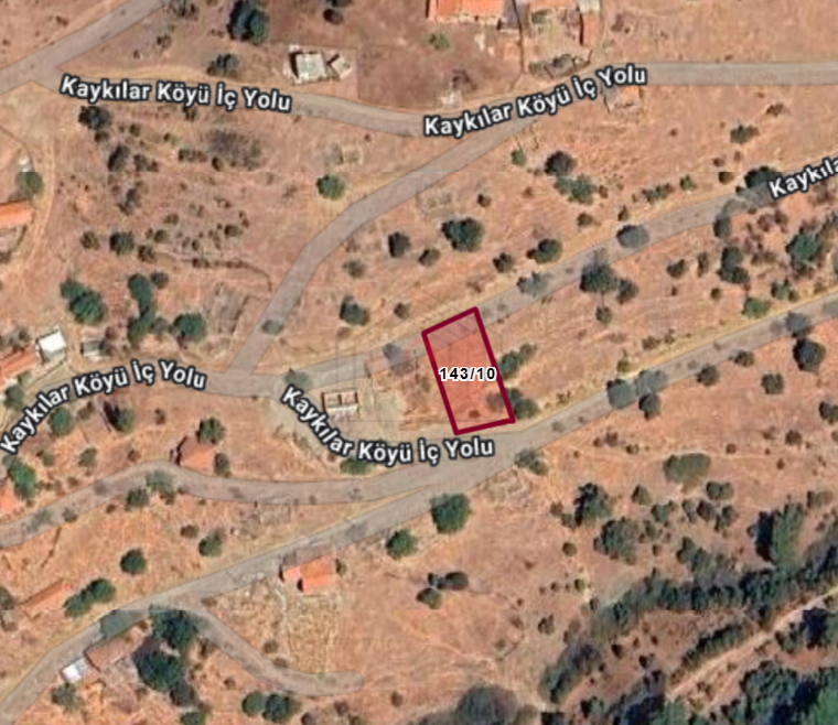 ÇANAKKALE BAYRAMİÇ KAYKILAR KÖYÜ'NDE SATILIK ARSA