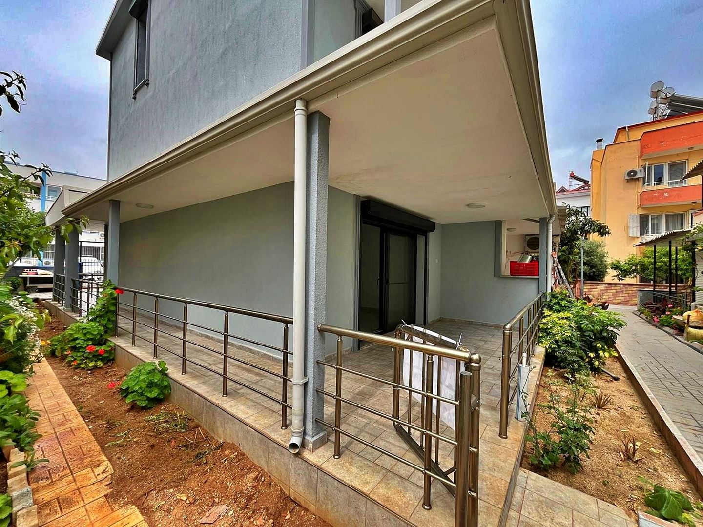 Property-photo