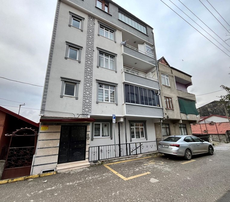 ÇENEDAĞ MAH. CADDE YAKINI İÇİ YAPILI SATILIK 3+1 DAİRE