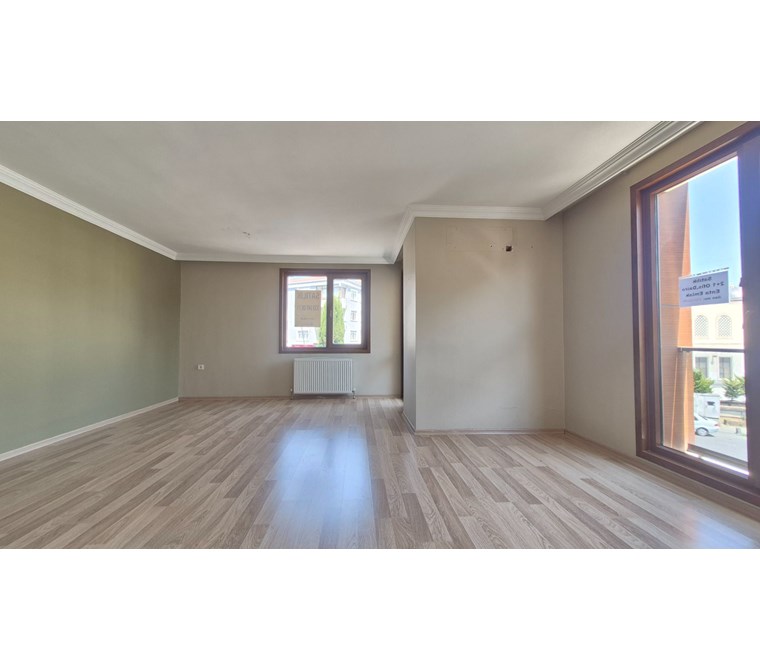 Üsküdar Bosna Bulvarı cadde üstü 2+1 Kiralık Daire Enta Emlak