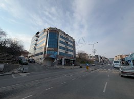 TEKİRDAĞ, AVUKATLAR İŞ MERKEZİ GİRİŞ KATINDA 157 m2 KİRALIK OFİS