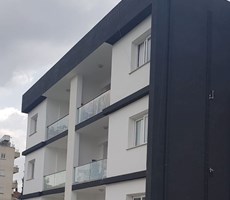 GÖNYELİ İLK OKUL BÖLGESİNDE SATILIK 3.KAT TÜRK KOÇANLI 100M2'DEN 2+1 SON DAİRE £90.000