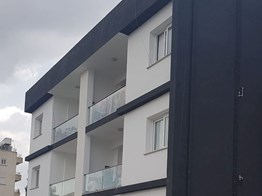 GÖNYELİ İLK OKUL BÖLGESİNDE SATILIK 3.KAT TÜRK KOÇANLI 100M2'DEN 2+1 SON DAİRE FİYAT DÜŞDÜ £85.000