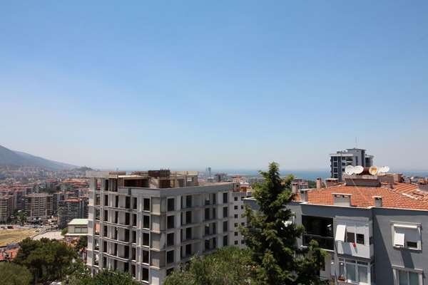 Tahsin Yazıcı Mah. Deniz Manzaralı Doğalgazlı Arakat 3+1